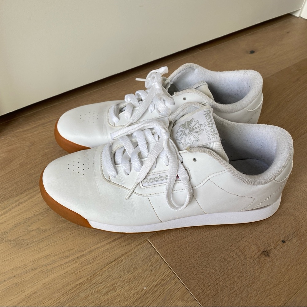 Reebok Women shoes, Princess, White Sneakers size 8-8.5